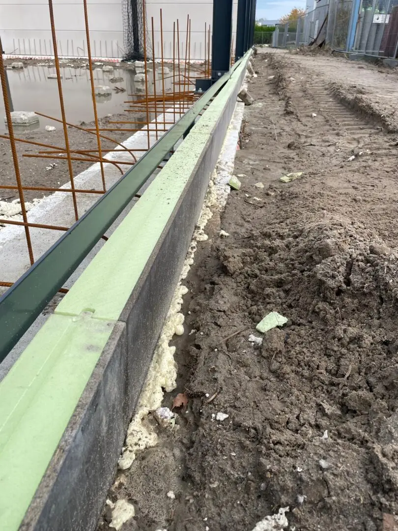 Pascon randkist als kantplank staalconstructie